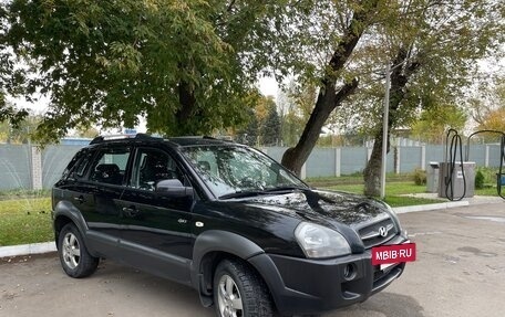 Hyundai Tucson III, 2007 год, 899 000 рублей, 2 фотография