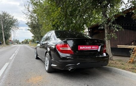 Mercedes-Benz C-Класс, 2011 год, 1 280 000 рублей, 2 фотография