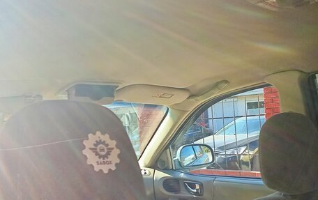 Hyundai Santa Fe III рестайлинг, 2002 год, 275 000 рублей, 13 фотография