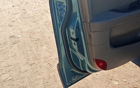 Hyundai Santa Fe III рестайлинг, 2002 год, 275 000 рублей, 17 фотография