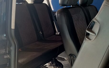 Volkswagen Caravelle T5, 2013 год, 1 725 000 рублей, 8 фотография