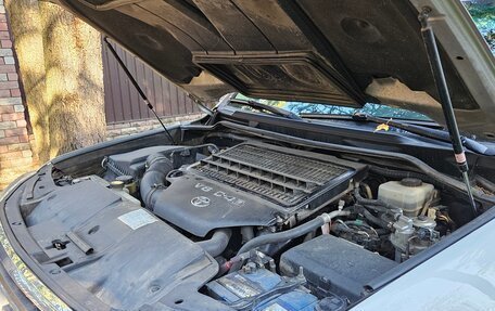 Toyota Land Cruiser 200, 2008 год, 2 690 000 рублей, 9 фотография
