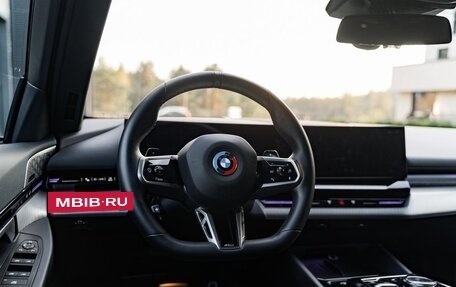 BMW 5 серия, 2023 год, 8 500 000 рублей, 9 фотография