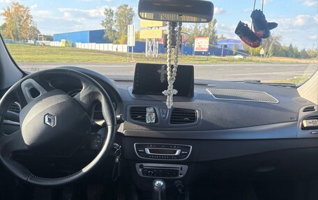 Renault Megane III, 2013 год, 830 000 рублей, 3 фотография