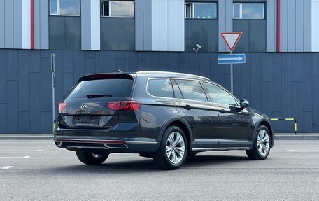 Volkswagen Passat B8 рестайлинг, 2021 год, 4 450 000 рублей, 2 фотография