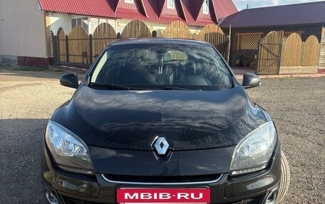Renault Megane III, 2013 год, 830 000 рублей, 4 фотография