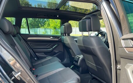 Volkswagen Passat B8 рестайлинг, 2021 год, 4 450 000 рублей, 15 фотография