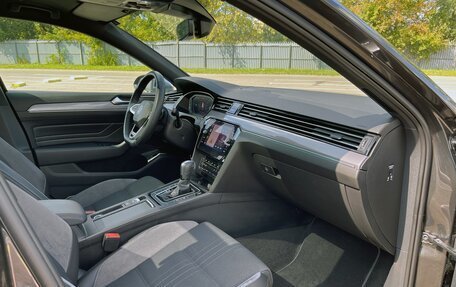 Volkswagen Passat B8 рестайлинг, 2021 год, 4 450 000 рублей, 14 фотография