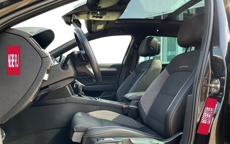 Volkswagen Passat B8 рестайлинг, 2021 год, 4 450 000 рублей, 10 фотография