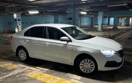 Skoda Rapid II, 2020 год, 1 800 000 рублей, 2 фотография