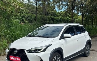 Toyota Yaris XP150 рестайлинг, 2022 год, 1 370 000 рублей, 1 фотография