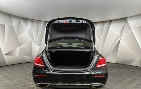 Mercedes-Benz E-Класс, 2016 год, 3 690 000 рублей, 20 фотография