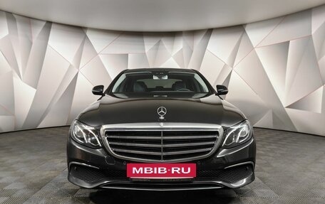 Mercedes-Benz E-Класс, 2016 год, 3 690 000 рублей, 19 фотография