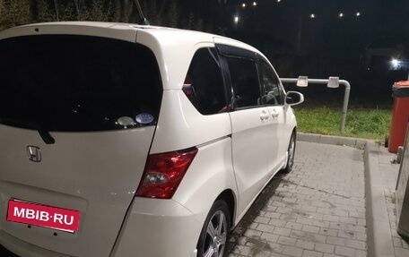 Honda Freed I, 2010 год, 950 000 рублей, 8 фотография