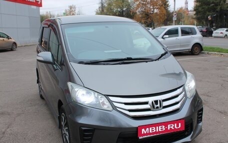 Honda Freed I, 2012 год, 1 075 000 рублей, 6 фотография