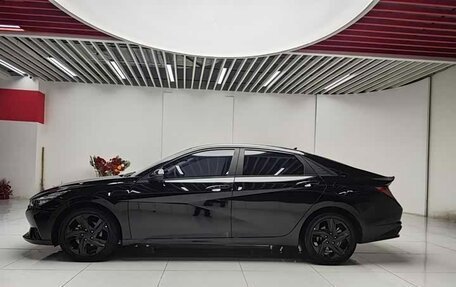 Hyundai Elantra, 2023 год, 1 498 000 рублей, 2 фотография