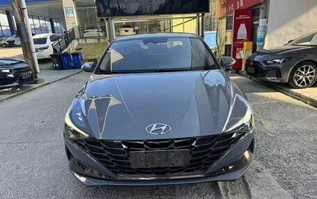 Hyundai Elantra, 2023 год, 1 560 000 рублей, 2 фотография