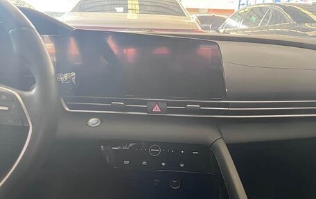 Hyundai Elantra, 2023 год, 1 560 000 рублей, 11 фотография