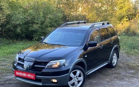 Mitsubishi Outlander III рестайлинг 3, 2005 год, 510 000 рублей, 4 фотография