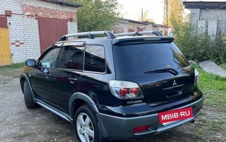 Mitsubishi Outlander III рестайлинг 3, 2005 год, 510 000 рублей, 3 фотография