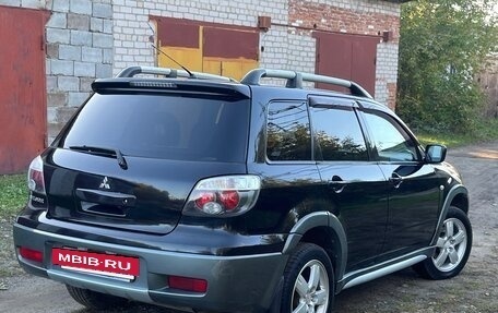 Mitsubishi Outlander III рестайлинг 3, 2005 год, 510 000 рублей, 8 фотография