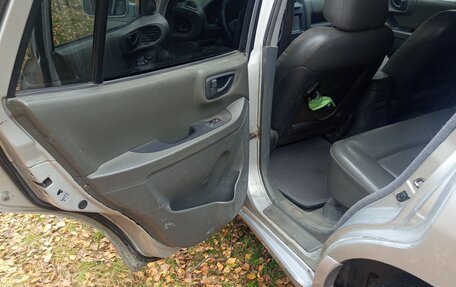 Hyundai Santa Fe III рестайлинг, 2002 год, 550 000 рублей, 13 фотография