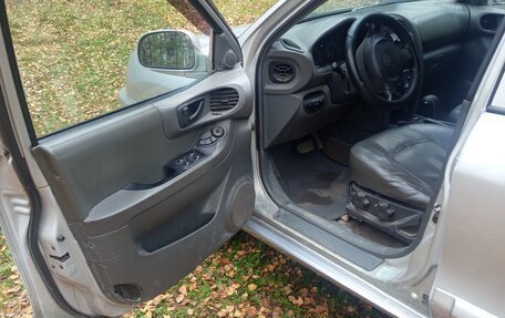 Hyundai Santa Fe III рестайлинг, 2002 год, 550 000 рублей, 14 фотография