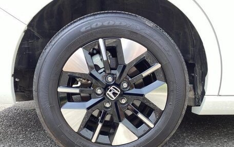 Honda Stepwgn, 2022 год, 2 080 000 рублей, 31 фотография