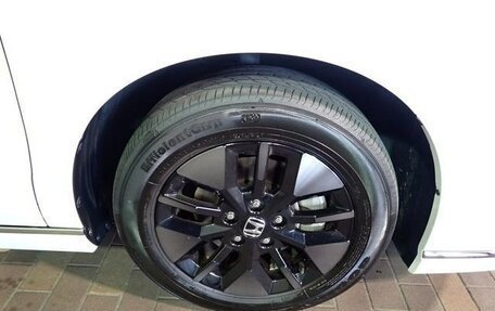 Honda Stepwgn, 2022 год, 2 055 000 рублей, 28 фотография