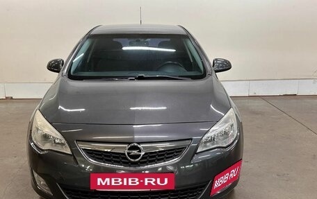 Opel Astra J, 2011 год, 777 000 рублей, 3 фотография