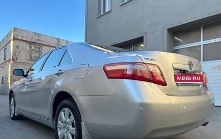Toyota Camry, 2006 год, 1 300 000 рублей, 7 фотография