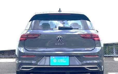 Volkswagen Golf VIII, 2021 год, 1 600 000 рублей, 6 фотография