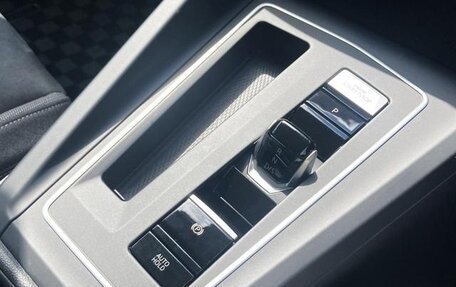 Volkswagen Golf VIII, 2021 год, 1 600 000 рублей, 9 фотография