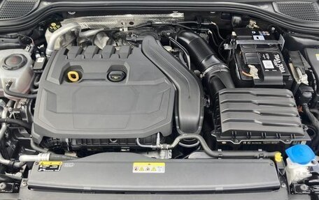 Volkswagen Golf VIII, 2021 год, 1 600 000 рублей, 16 фотография