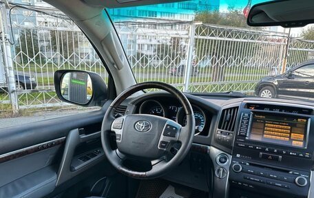 Toyota Land Cruiser 200, 2009 год, 2 799 000 рублей, 14 фотография