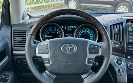 Toyota Land Cruiser 200, 2009 год, 2 799 000 рублей, 19 фотография