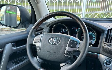 Toyota Land Cruiser 200, 2009 год, 2 799 000 рублей, 15 фотография