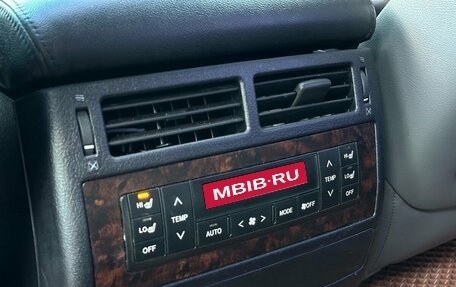 Toyota Land Cruiser 200, 2009 год, 2 799 000 рублей, 38 фотография