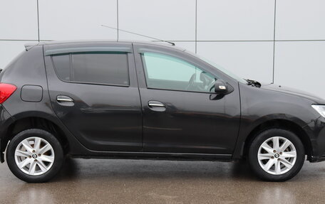 Renault Sandero II рестайлинг, 2019 год, 800 000 рублей, 5 фотография