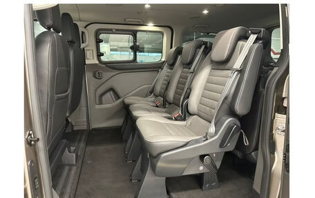 Ford Tourneo Custom I рестайлинг, 2022 год, 5 250 000 рублей, 6 фотография