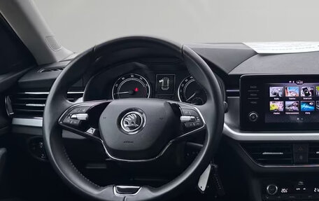 Skoda Kamiq I, 2022 год, 2 550 000 рублей, 7 фотография