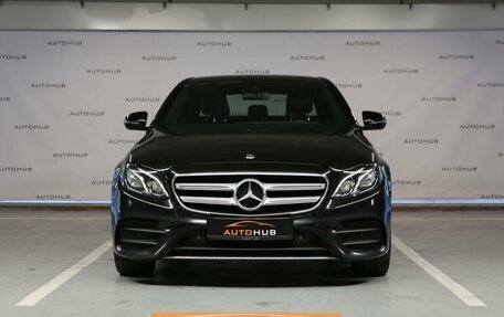 Mercedes-Benz E-Класс, 2018 год, 3 100 000 рублей, 2 фотография