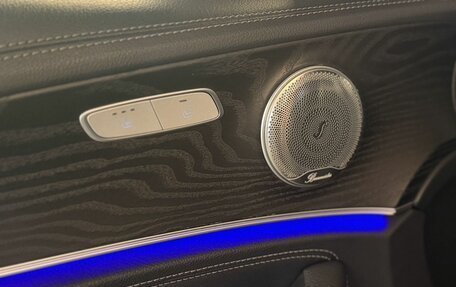 Mercedes-Benz E-Класс, 2018 год, 3 100 000 рублей, 12 фотография