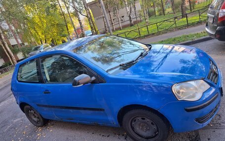 Volkswagen Polo IV рестайлинг, 2005 год, 400 000 рублей, 1 фотография