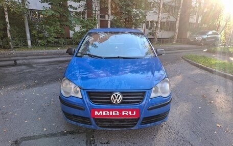 Volkswagen Polo IV рестайлинг, 2005 год, 400 000 рублей, 2 фотография