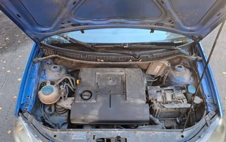 Volkswagen Polo IV рестайлинг, 2005 год, 400 000 рублей, 9 фотография