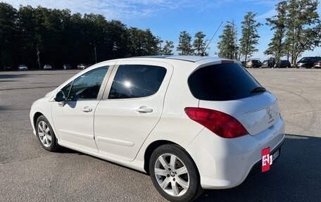 Peugeot 308 II, 2012 год, 590 000 рублей, 3 фотография