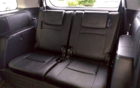 Toyota ISis I, 2016 год, 1 079 000 рублей, 13 фотография