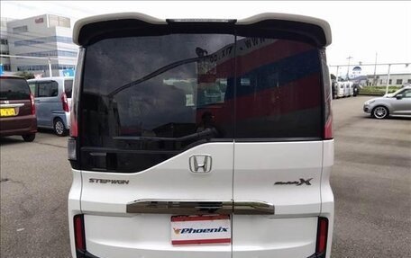 Honda Stepwgn IV, 2017 год, 1 450 000 рублей, 3 фотография
