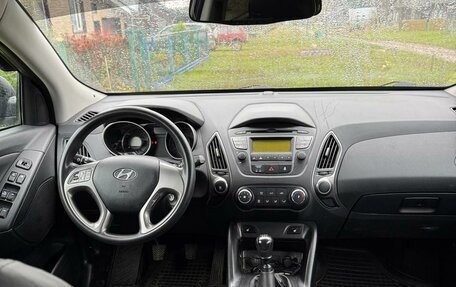Hyundai ix35 I рестайлинг, 2013 год, 1 100 000 рублей, 6 фотография